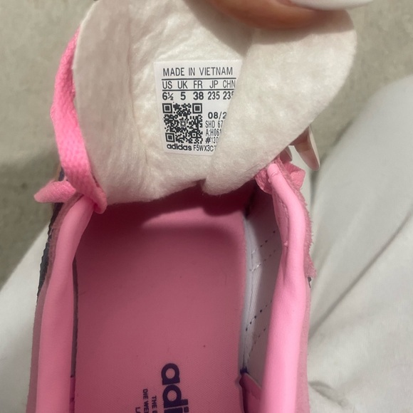 Bubblegum pink ADIDAS GAZELLE sneakers - Picture 5 of 5